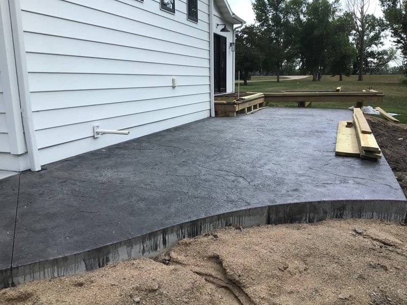 Get residential concrete help in the Fargo-Moorhead region.